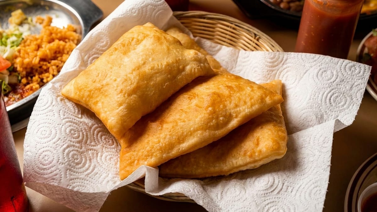 The Best Sopaipillas in Santa Fe